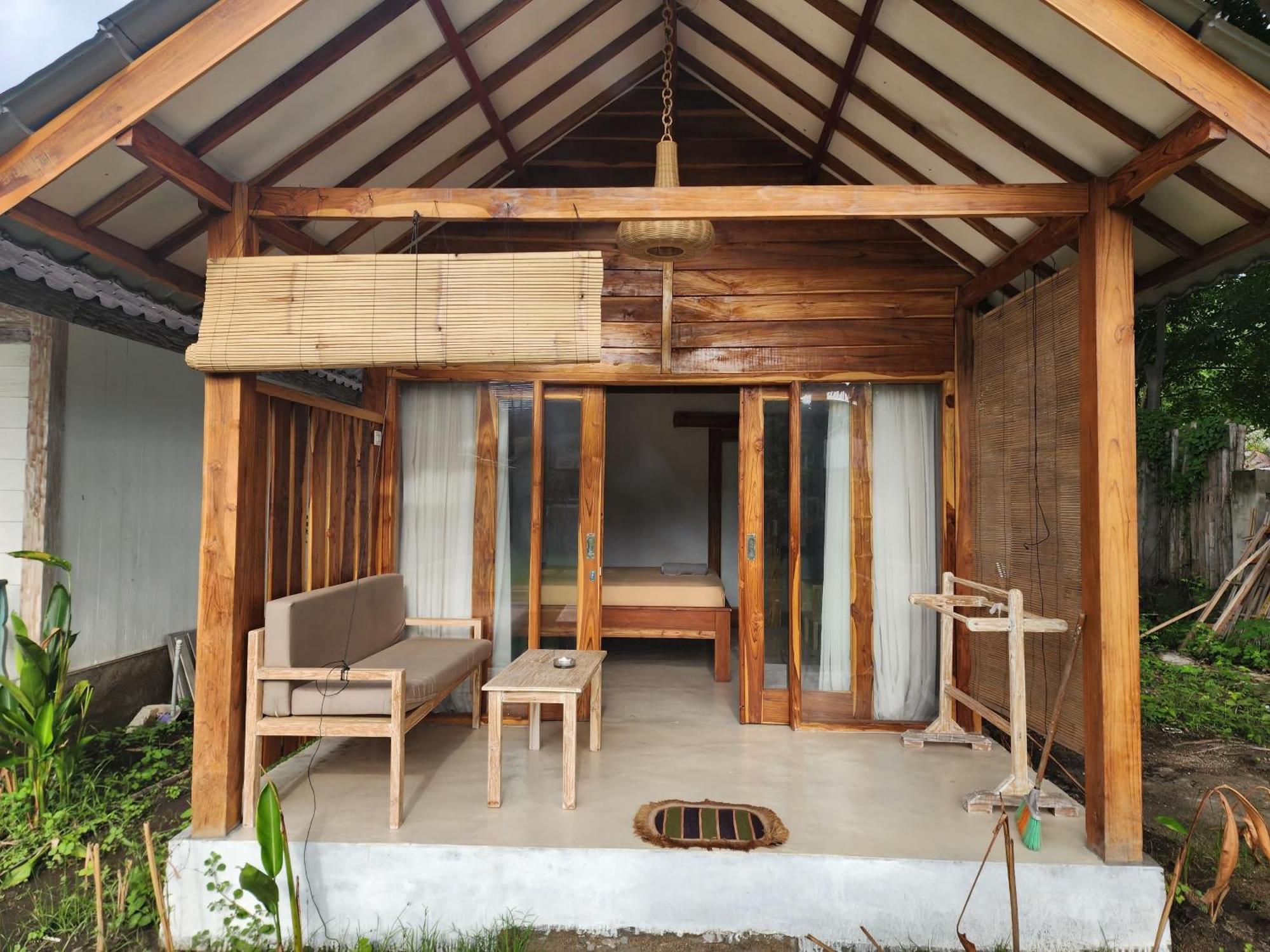 Kayu Cottage กีลีตราวางัน ภายนอก รูปภาพ