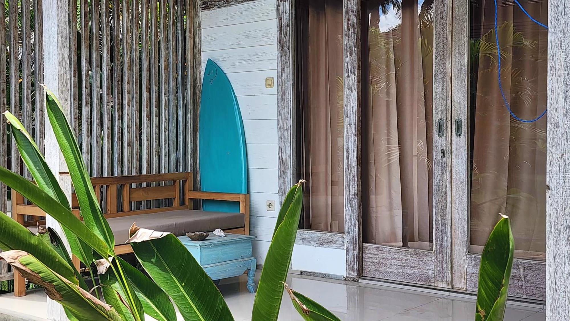 Kayu Cottage กีลีตราวางัน ห้อง รูปภาพ
