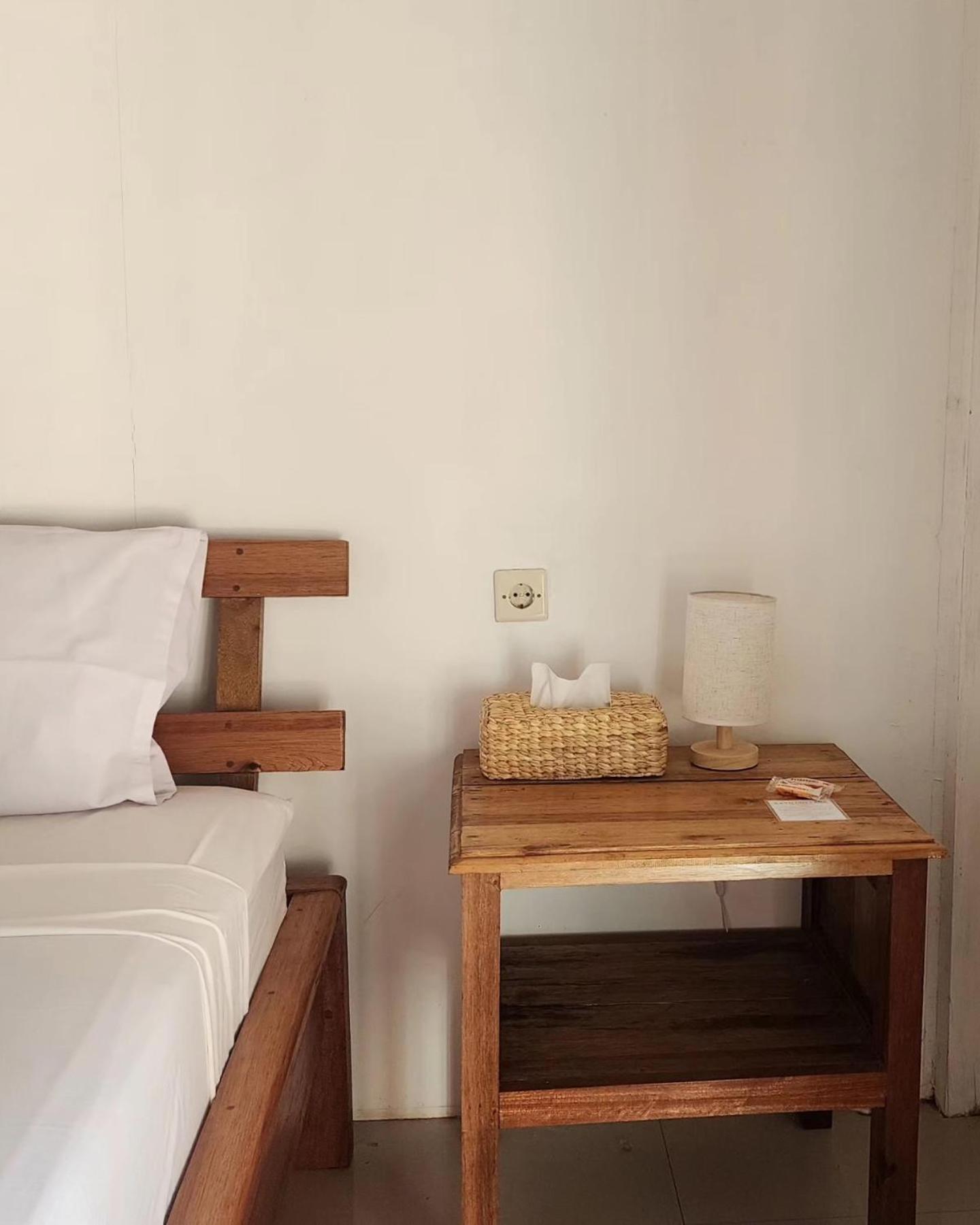 Kayu Cottage กีลีตราวางัน ภายนอก รูปภาพ