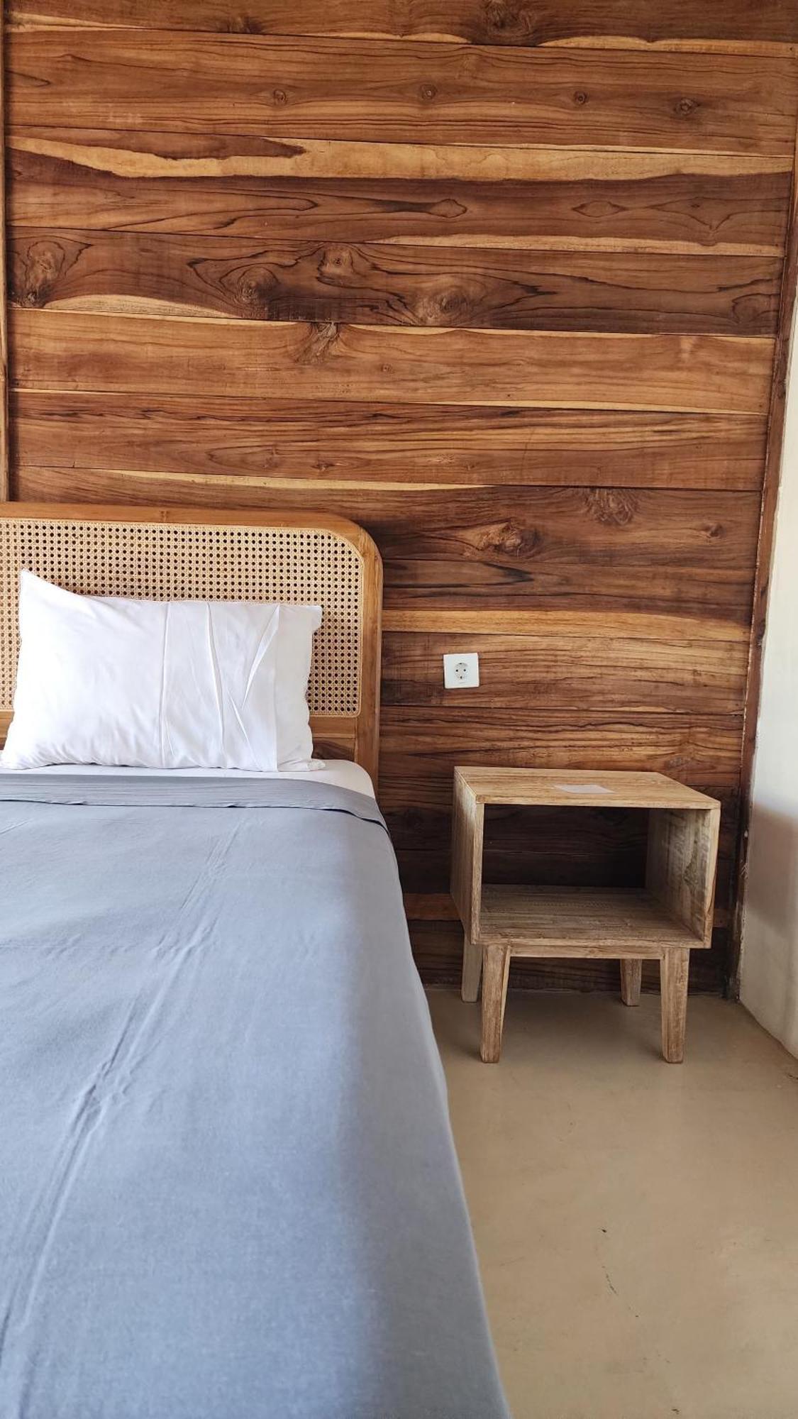Kayu Cottage กีลีตราวางัน ภายนอก รูปภาพ