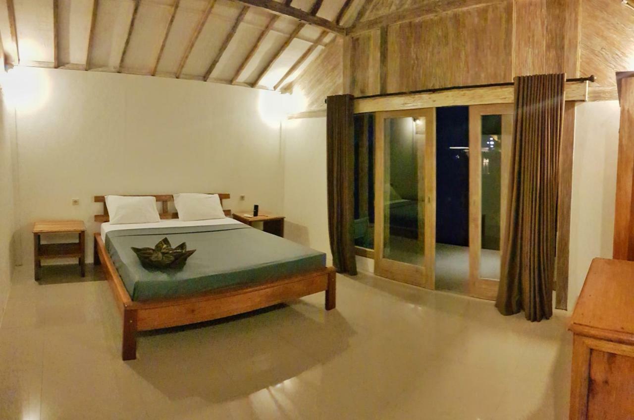 Kayu Cottage กีลีตราวางัน ภายนอก รูปภาพ